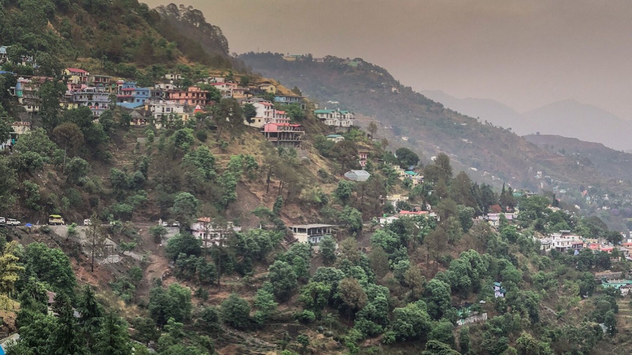 Photo of Bedroom in Bhowali