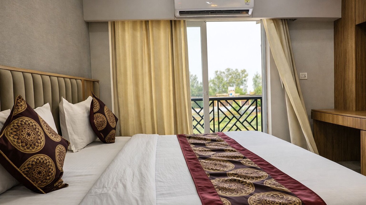 Photo of Patio Balcony in Vrindavan