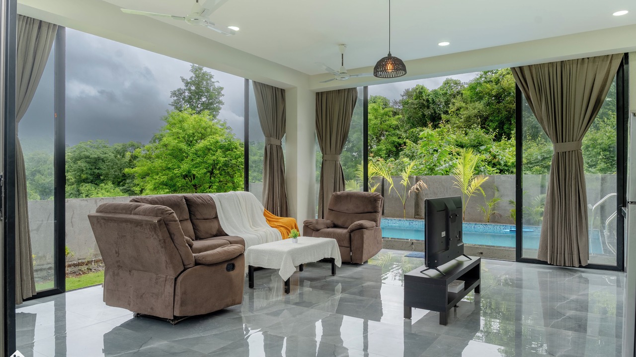 Photo of Livingroom in Karjat