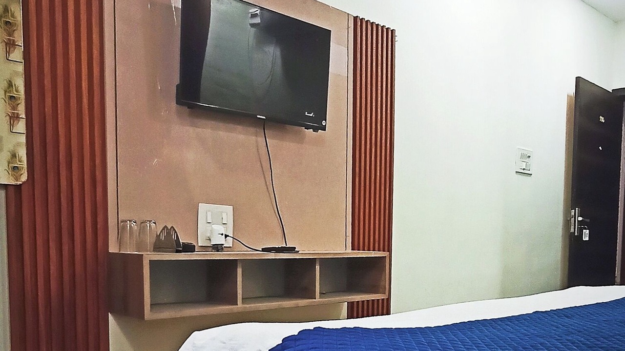 Photo of Bedroom in Datia