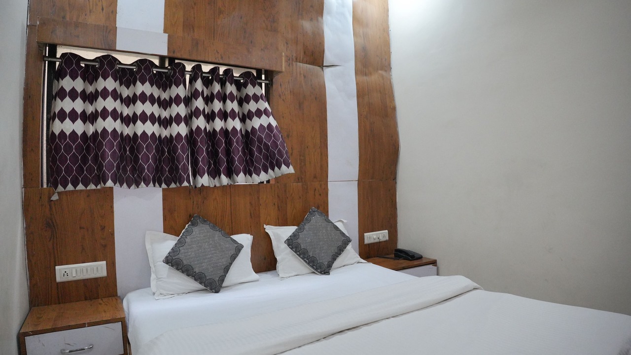 Photo of Bedroom in Ahmedabad