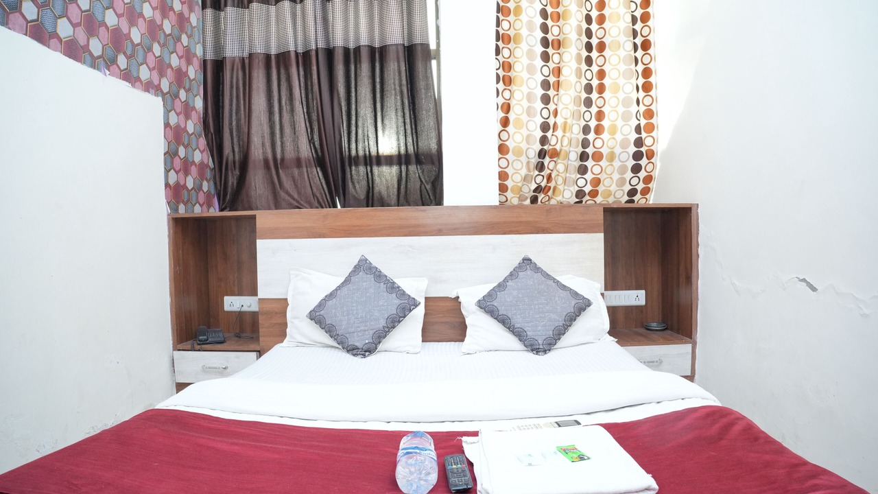 Photo of Bedroom in Ahmedabad