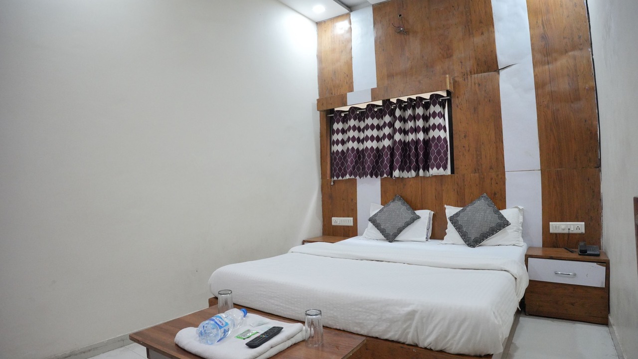 Photo of Bedroom in Ahmedabad