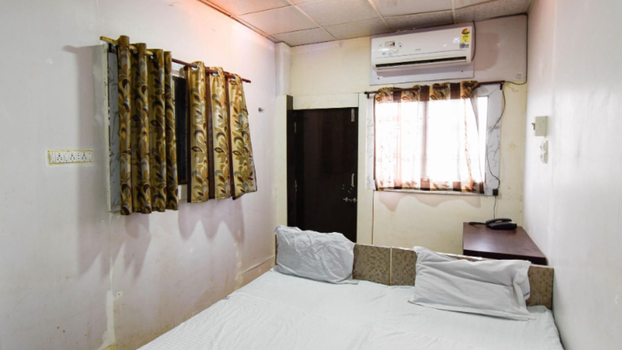 Photo of Bedroom in Jabalpur