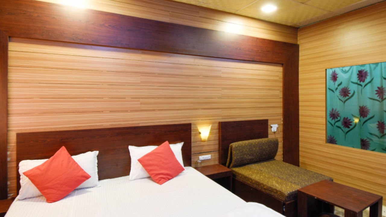 Photo of Bedroom in Jabalpur