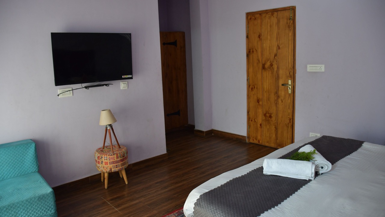 Photo of Bedroom in Manali