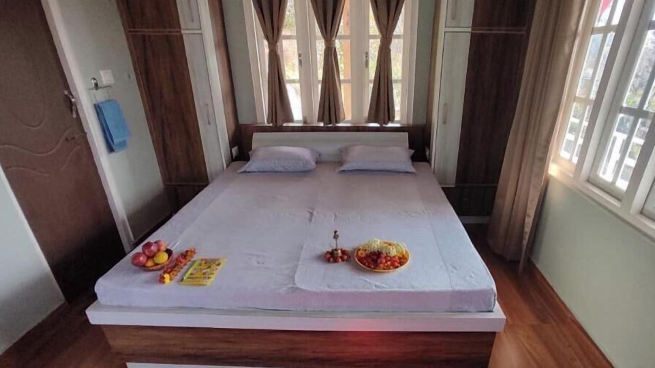 Photo of Bedroom in Mukteshwar