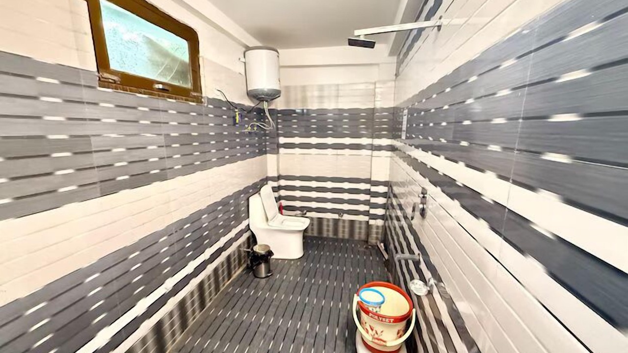 Photo of Bathroom in Tosh