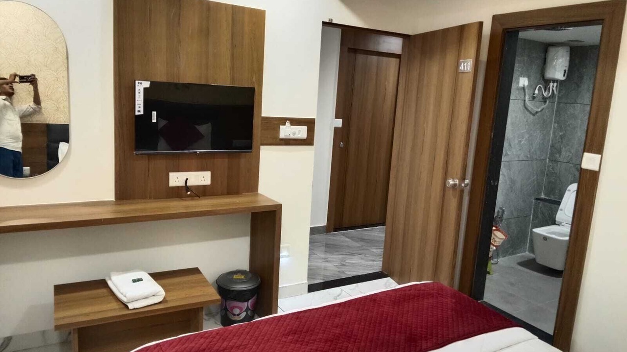 Photo of Bedroom in Thaltej