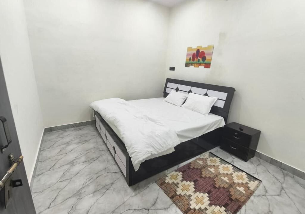 Photo of Bedroom in Mahmoorganj
