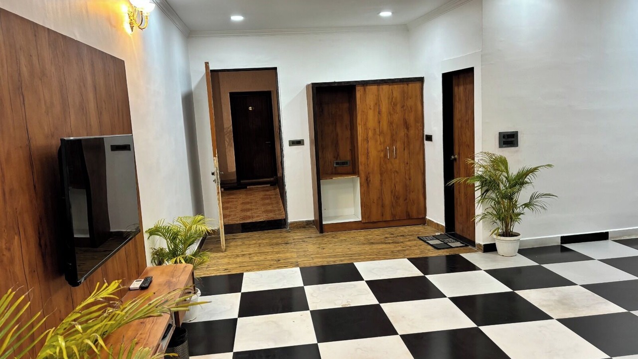 Photo of Bedroom in Bhopal