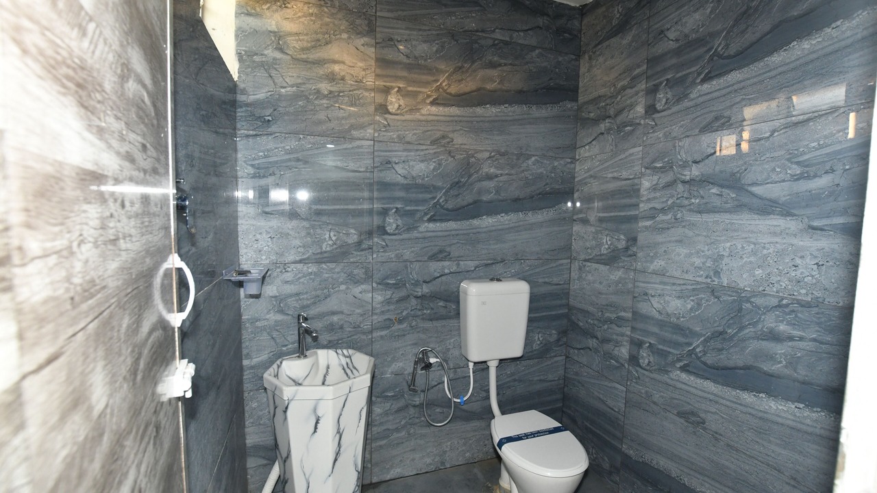 Photo of Bathroom in Tiruvannamalai