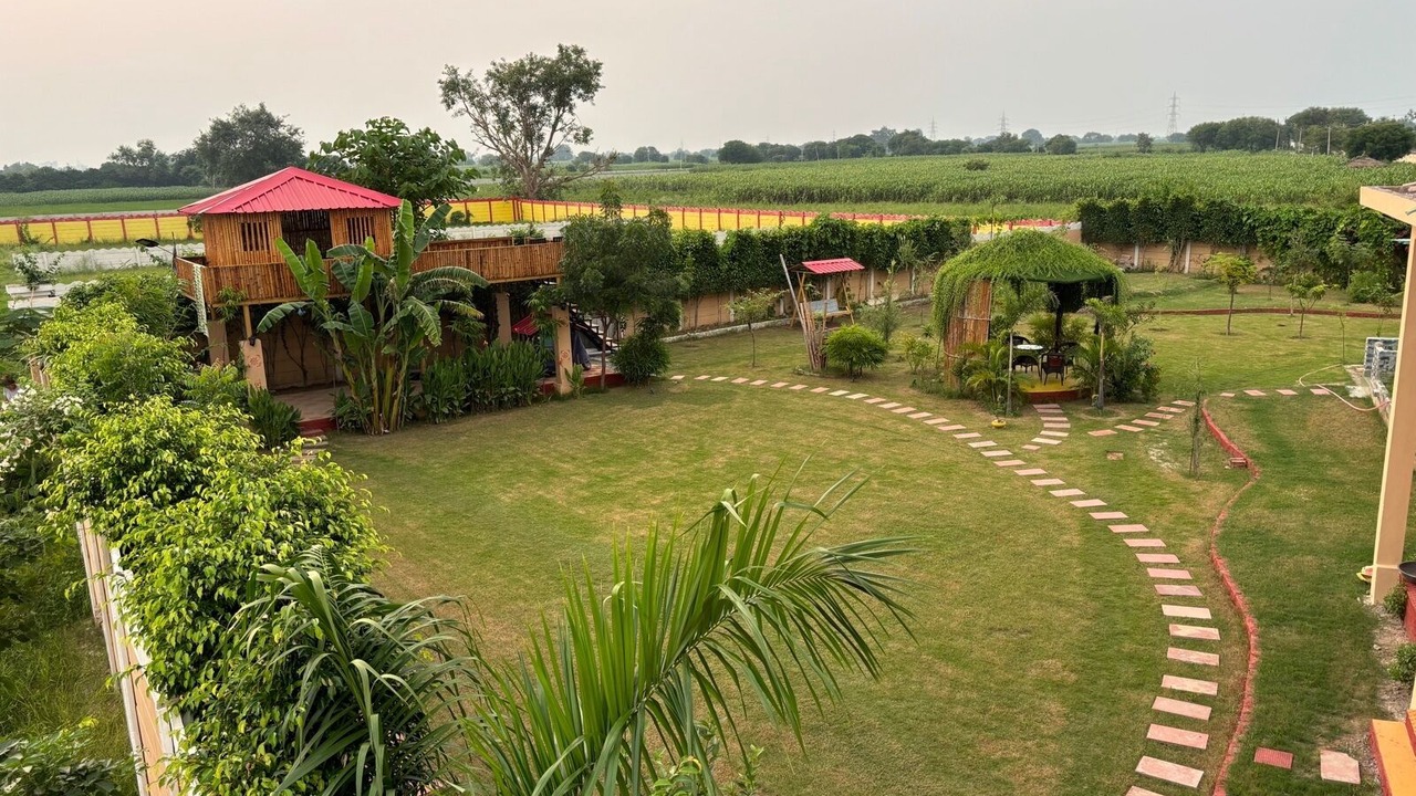 Photo of Outdoor in Mathura