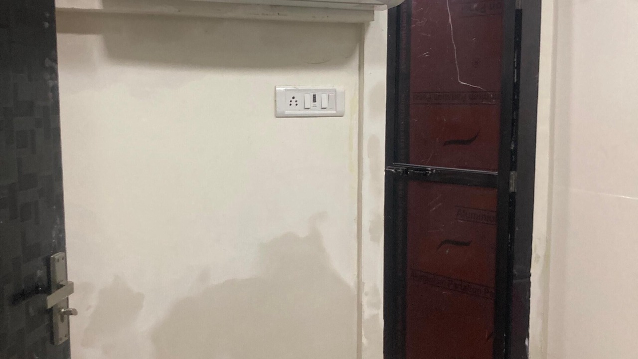 Photo of Bedroom in Vile Parle West
