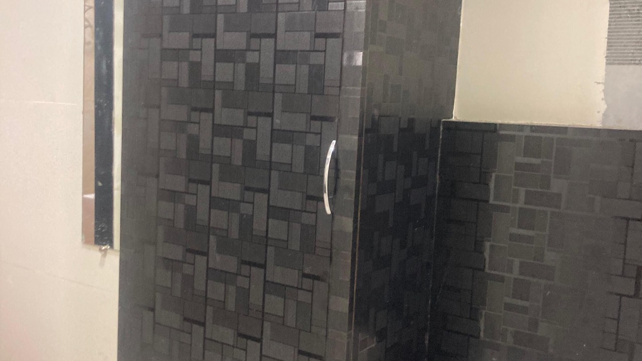 Photo of Bathroom in Vile Parle West