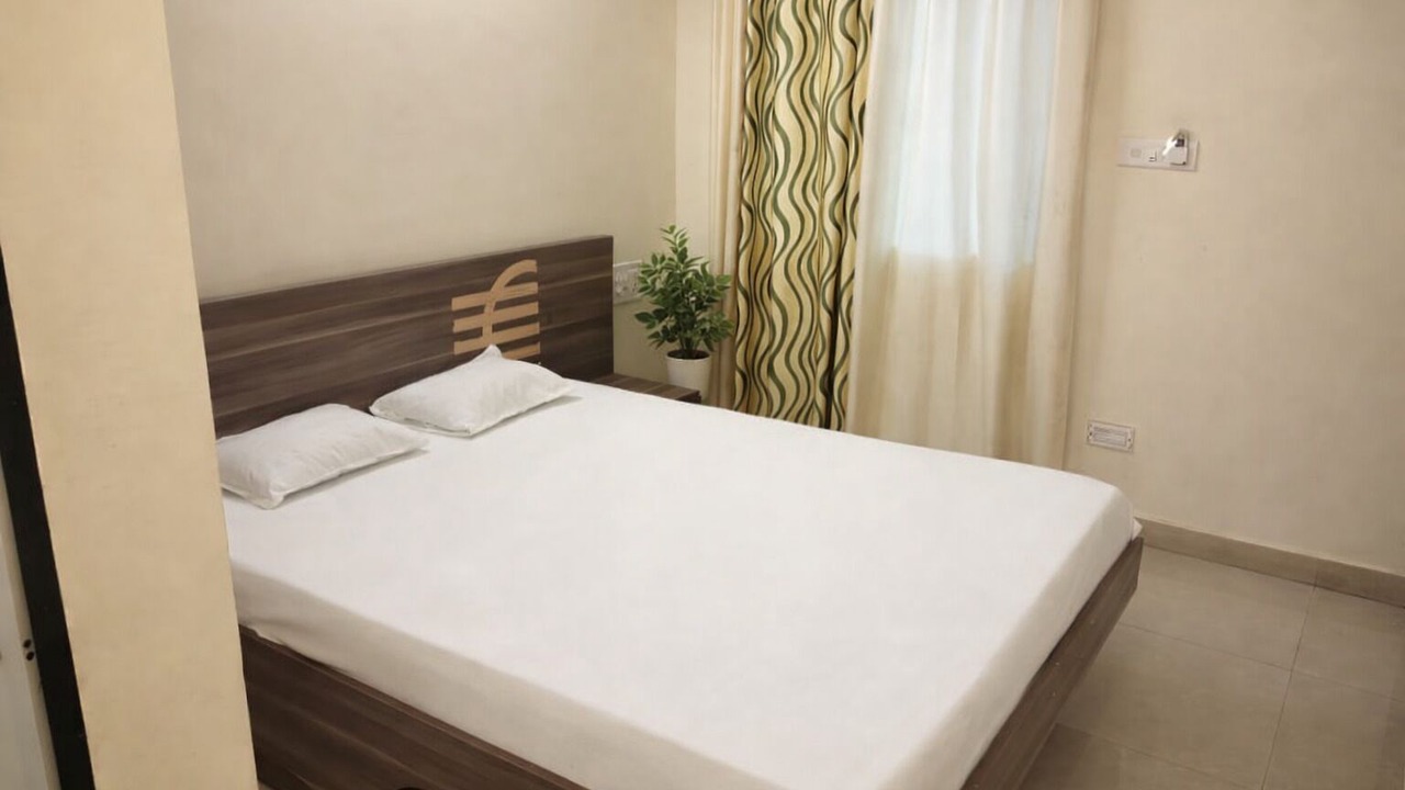Photo of Bedroom in Mahabaleshwar