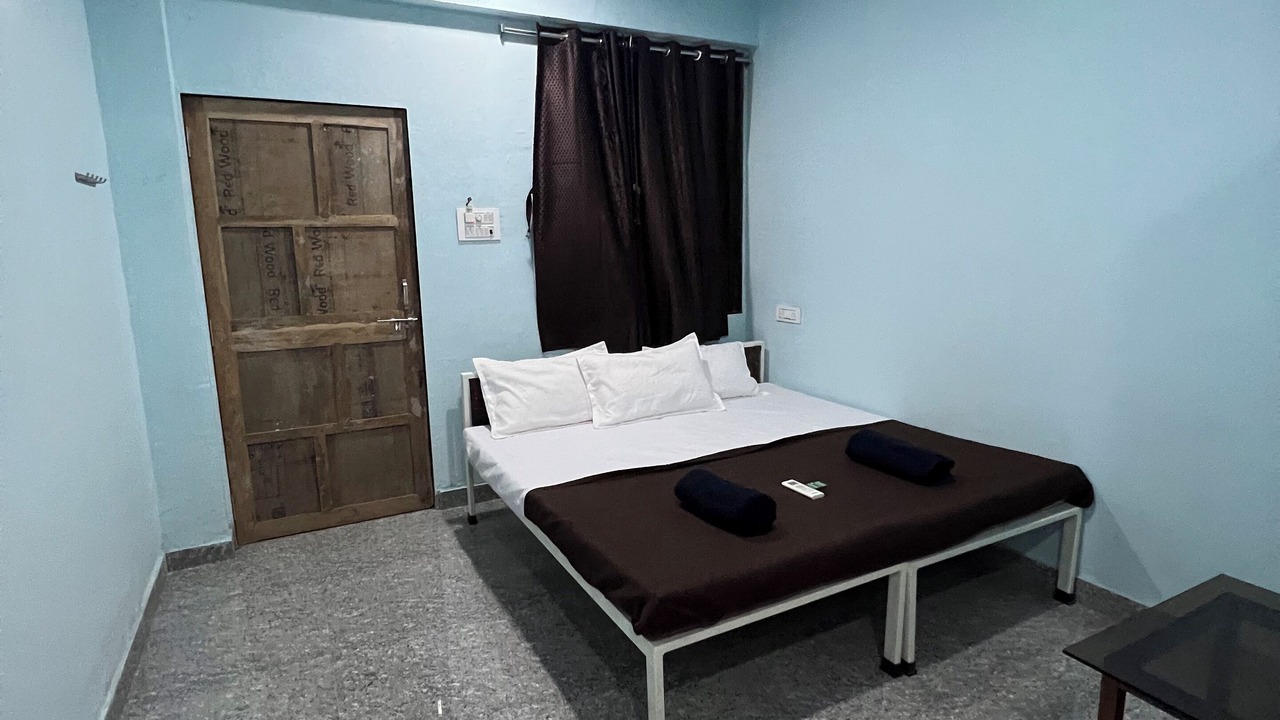 Photo of Bedroom in Alibaug