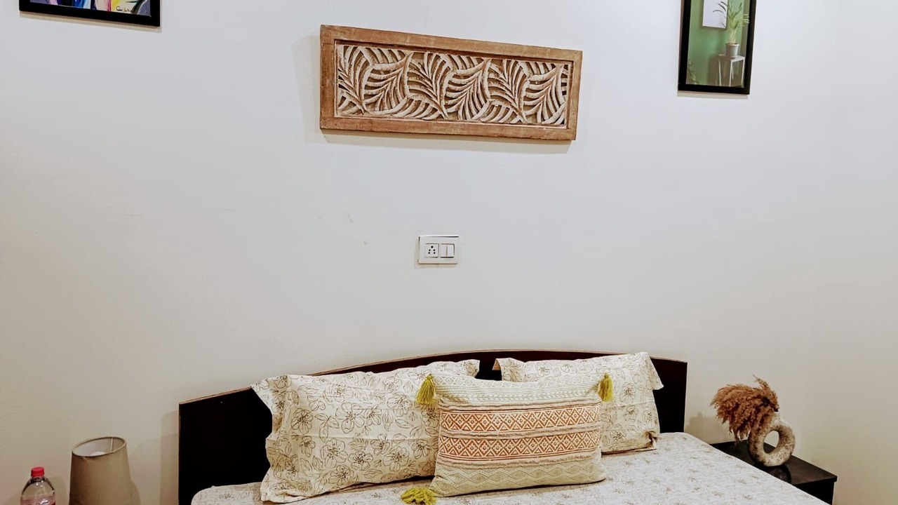 Photo of Bedroom in Tapovan