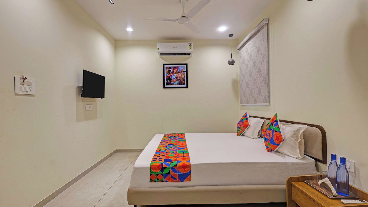 Photo of Bedroom in Surat