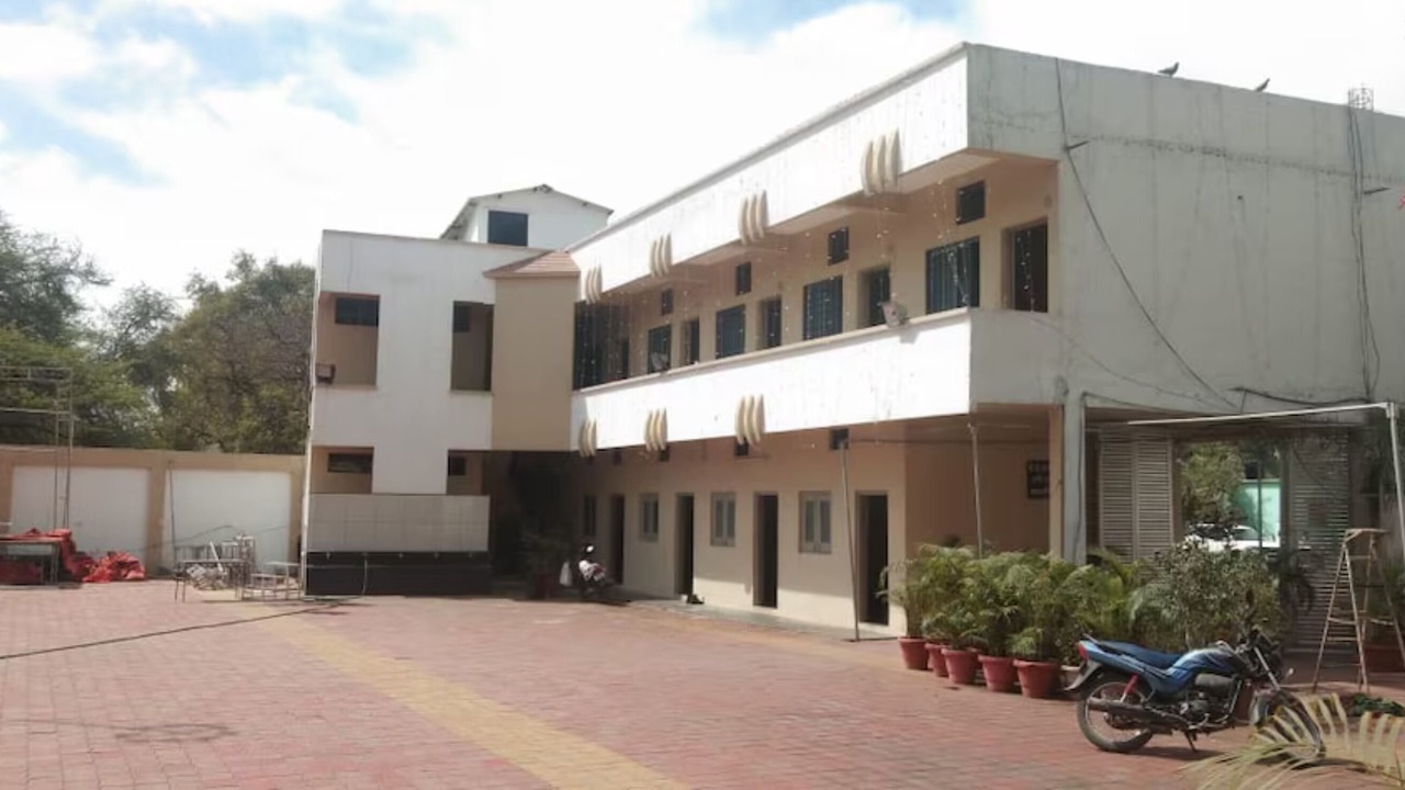Photo of Outdoor in Jaora