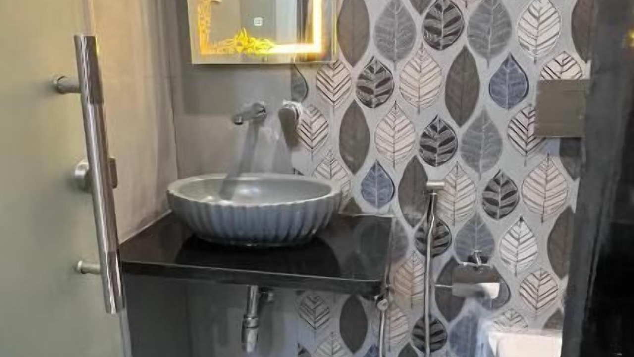 Photo of Bathroom in Orchha