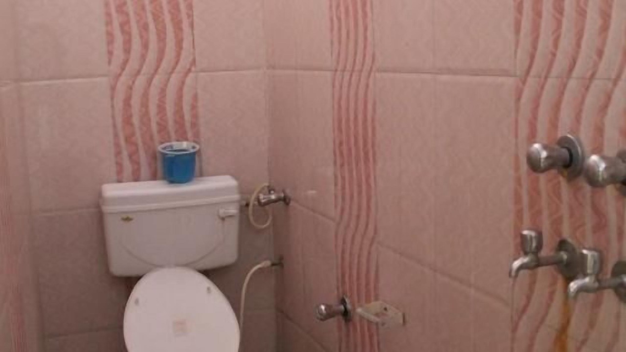 Photo of Bathroom in Orchha