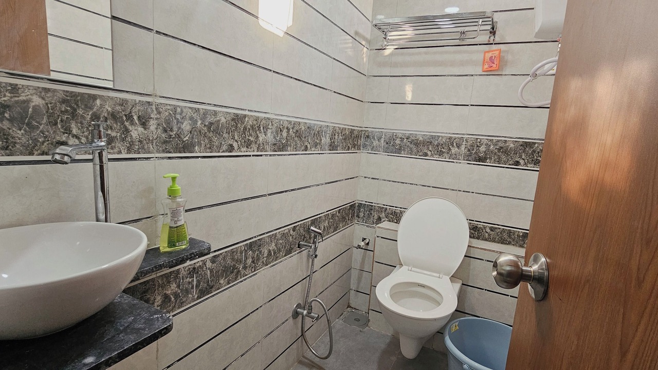 Photo of Bathroom in Udhna