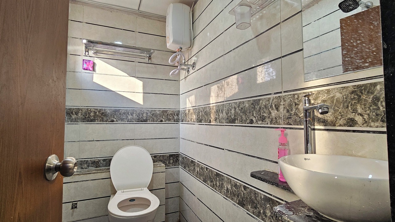 Photo of Bathroom in Udhna