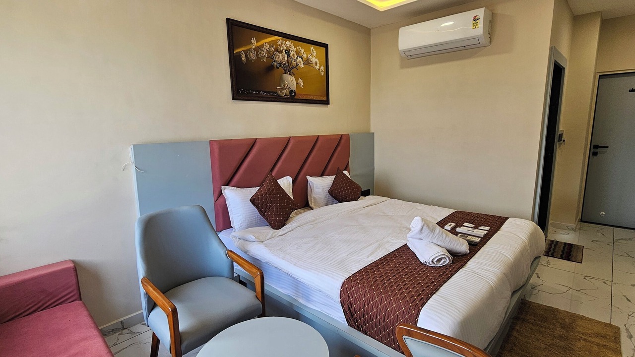 Photo of Bedroom in Sanand