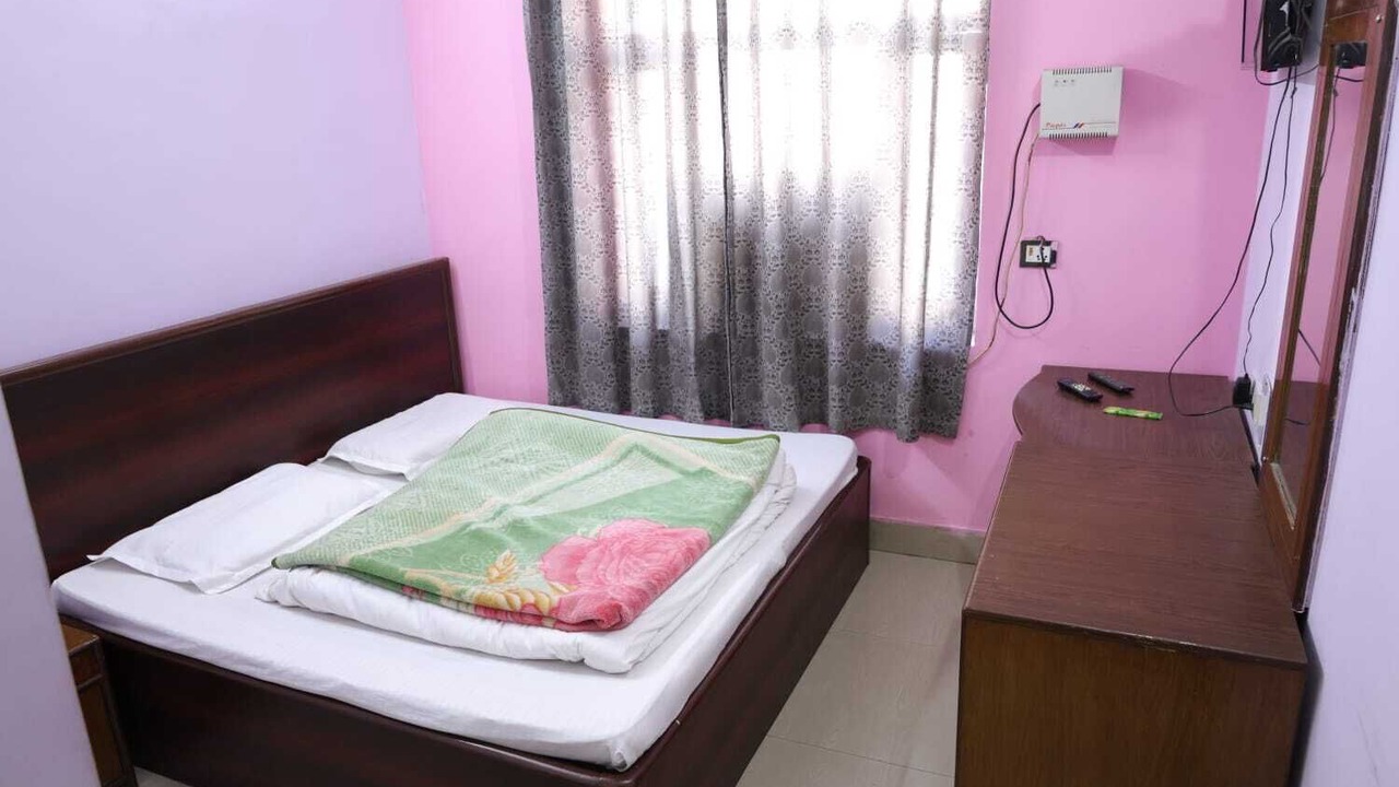 Photo of Bedroom in Srinagar