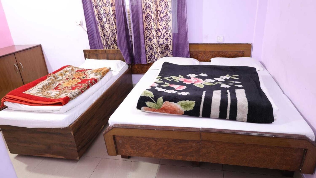 Photo of Bedroom in Srinagar