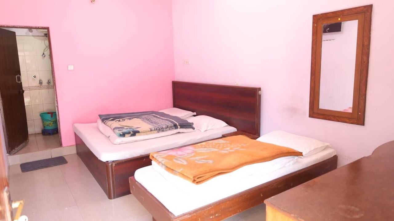 Photo of Bedroom in Srinagar