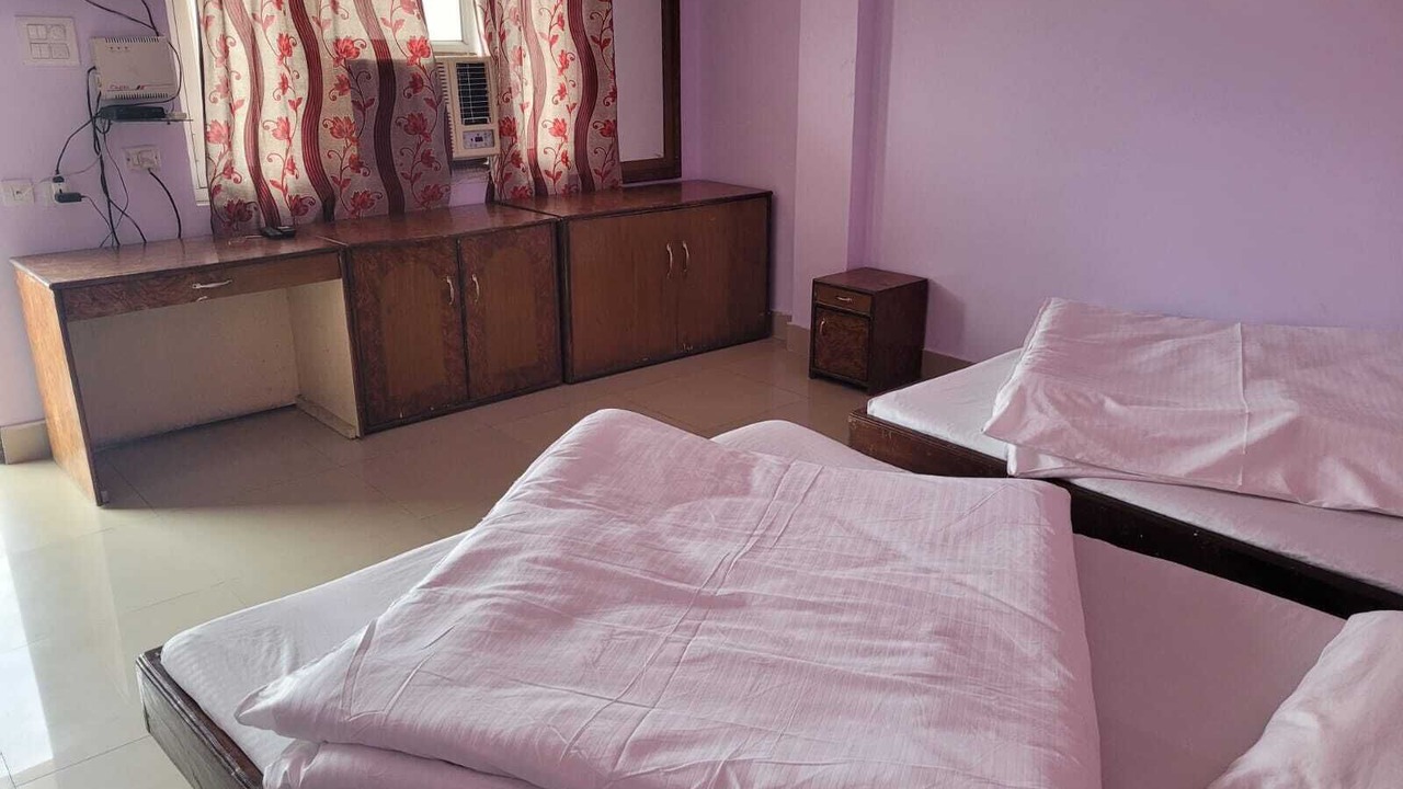 Photo of Bedroom in Srinagar