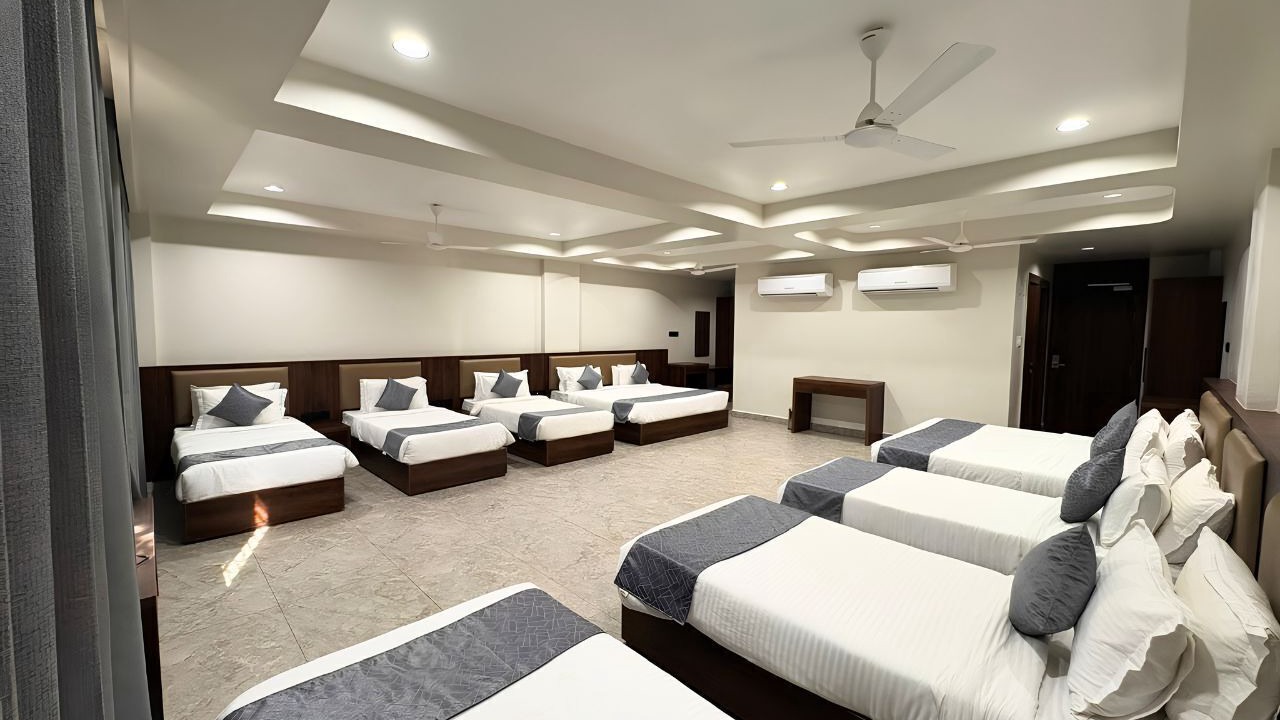 Photo of Bedroom in Velavadar