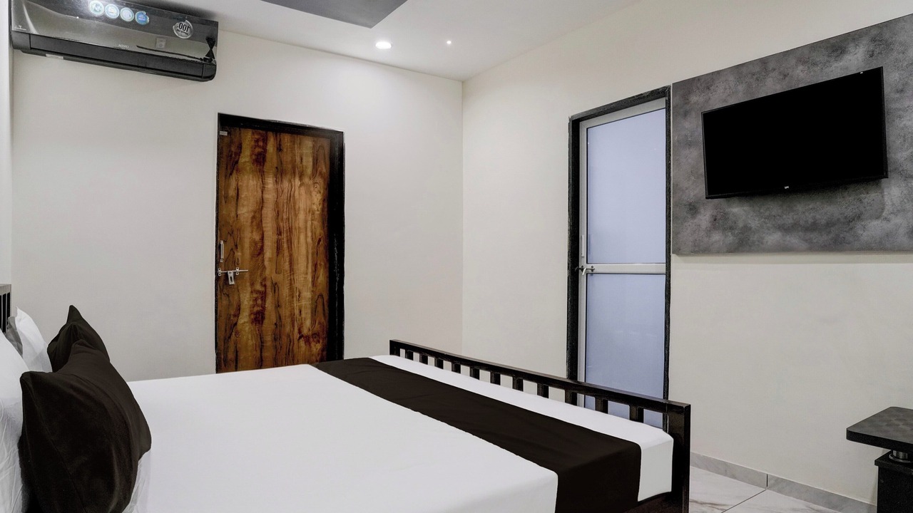 Photo of Bedroom in Waghoriya
