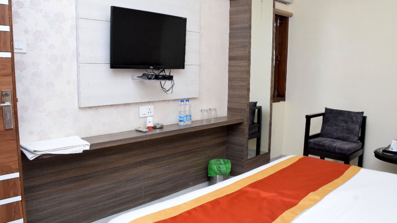 Photo of Bedroom in Azamgarh