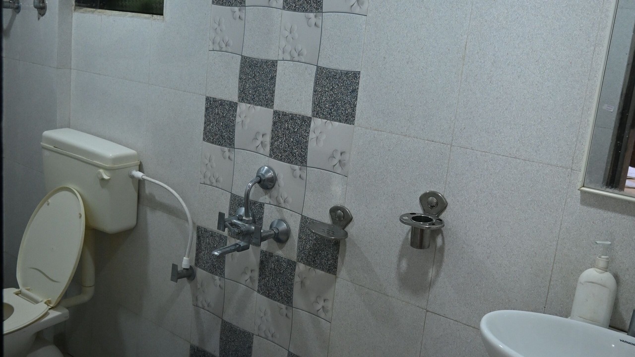 Photo of Bathroom in Diveagar