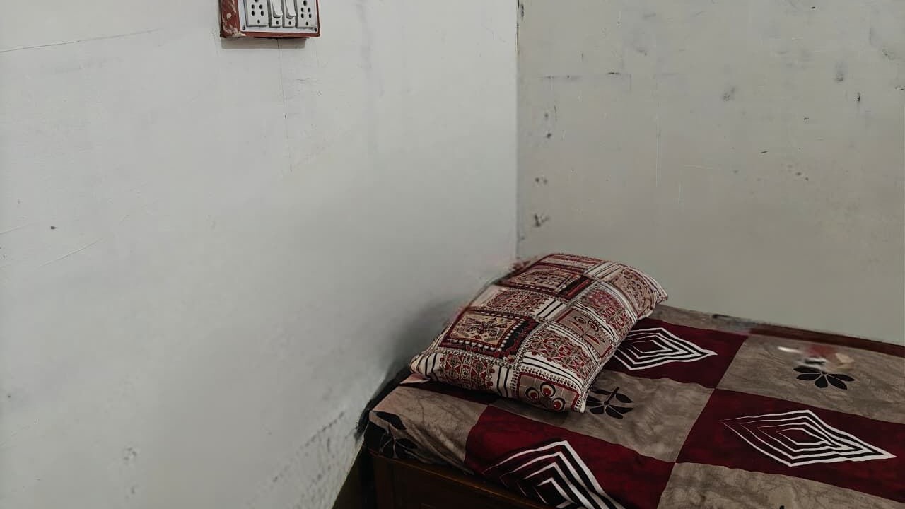 Photo of Bedroom in Surat