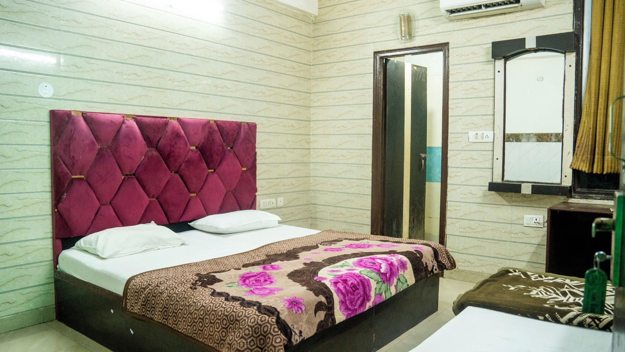 Photo of Bedroom in Sikandra