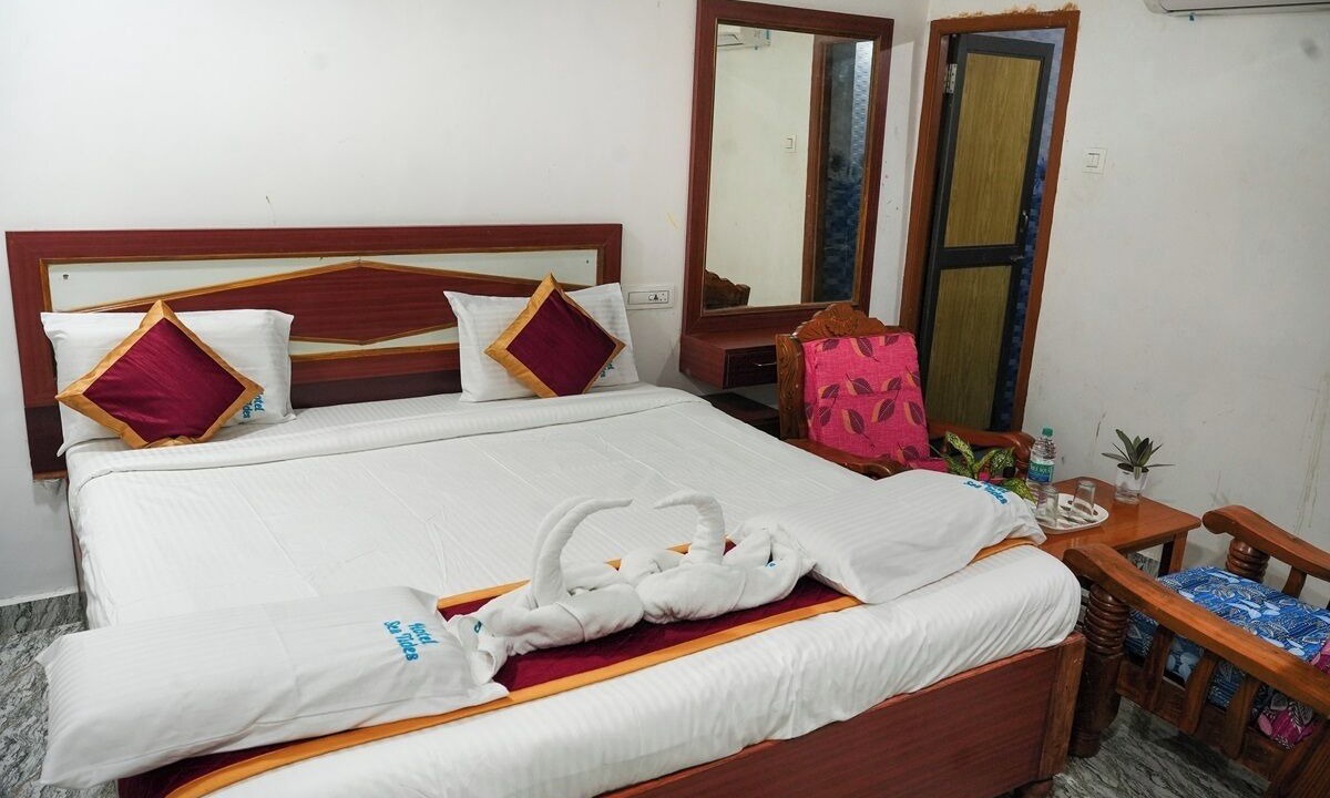 Photo of Bedroom in Mahabalipuram Beach
