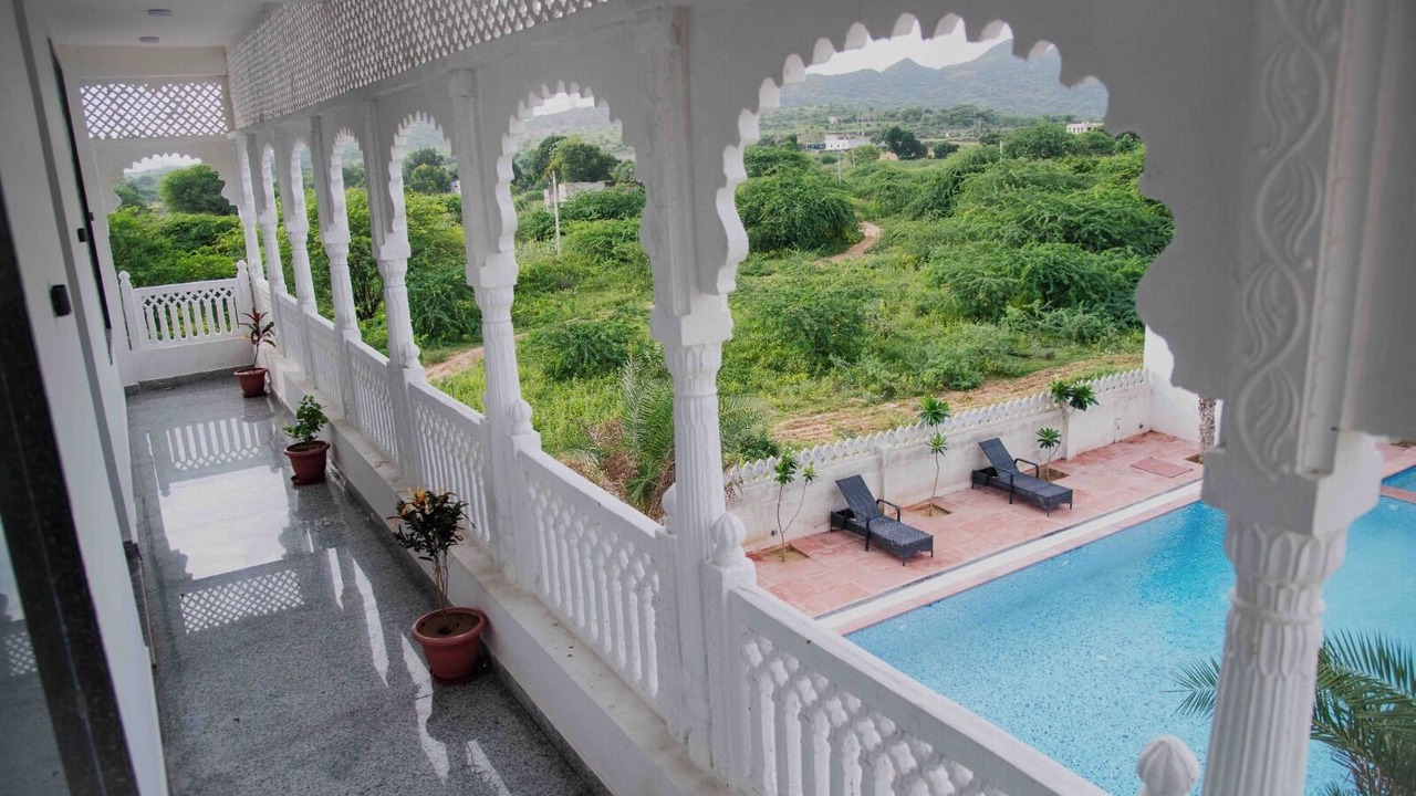 Photo of Patio Balcony in Village Hokra