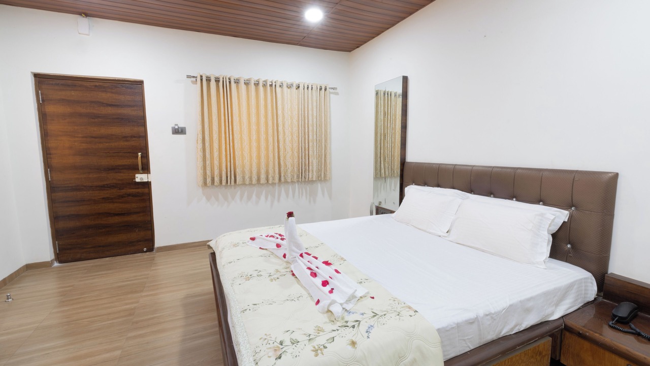 Photo of Bedroom in Amarnath
