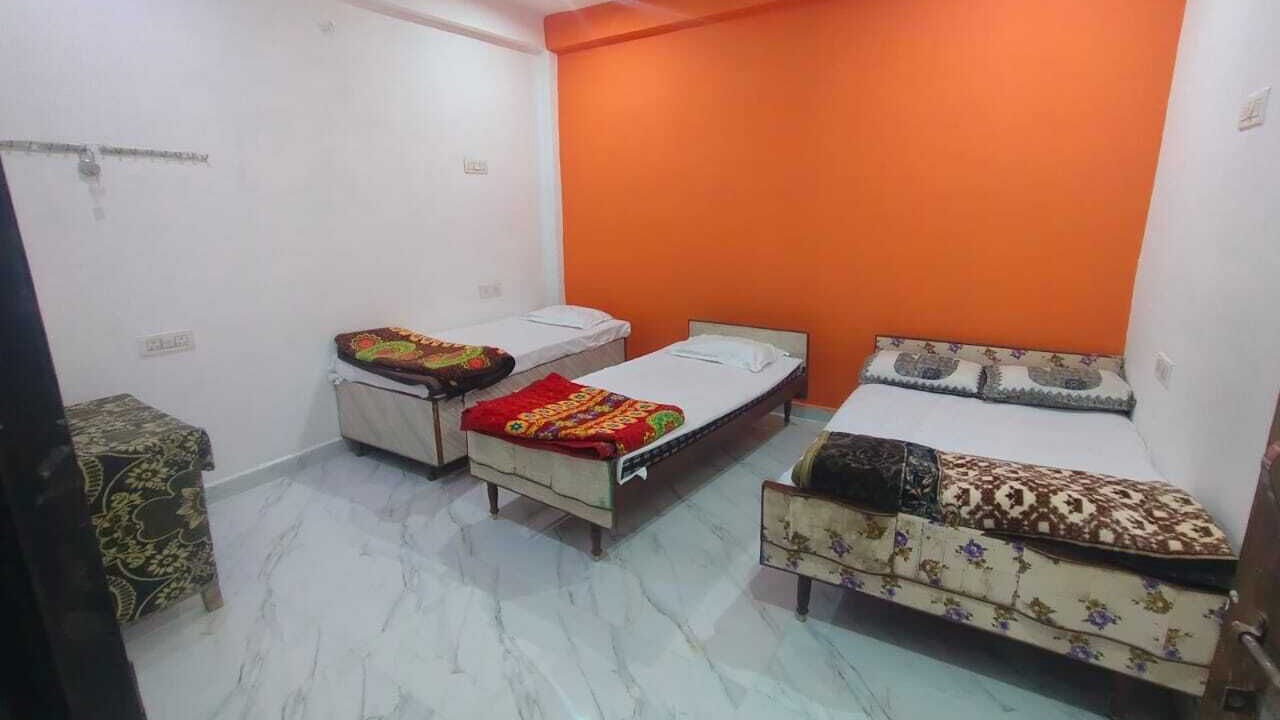 Photo of Bedroom in Naini