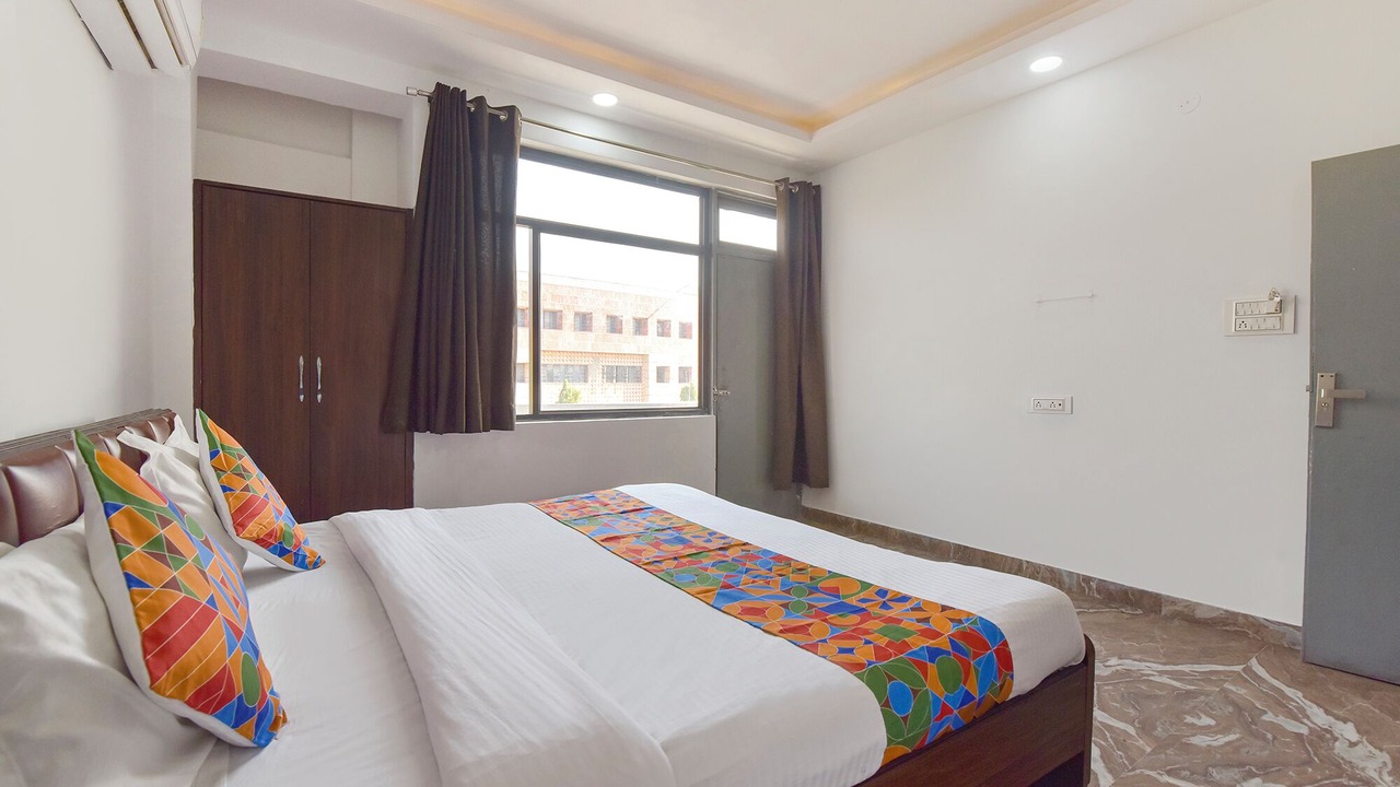 Photo of Bedroom in Adarsh Nagar
