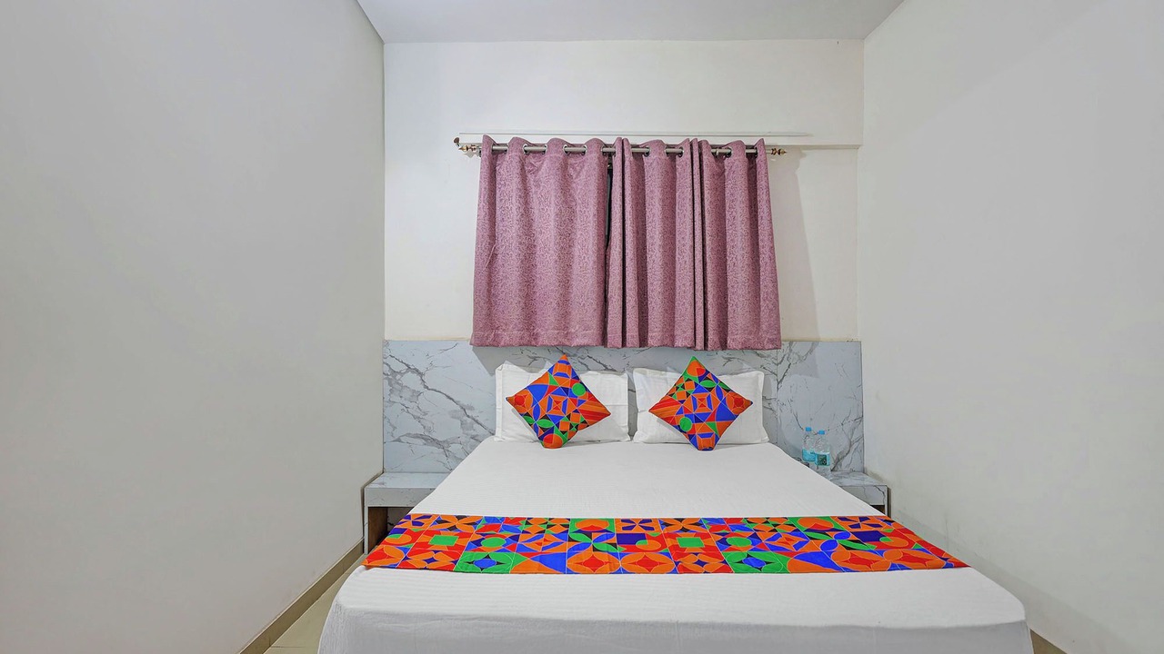 Photo of Bedroom in Thergaon