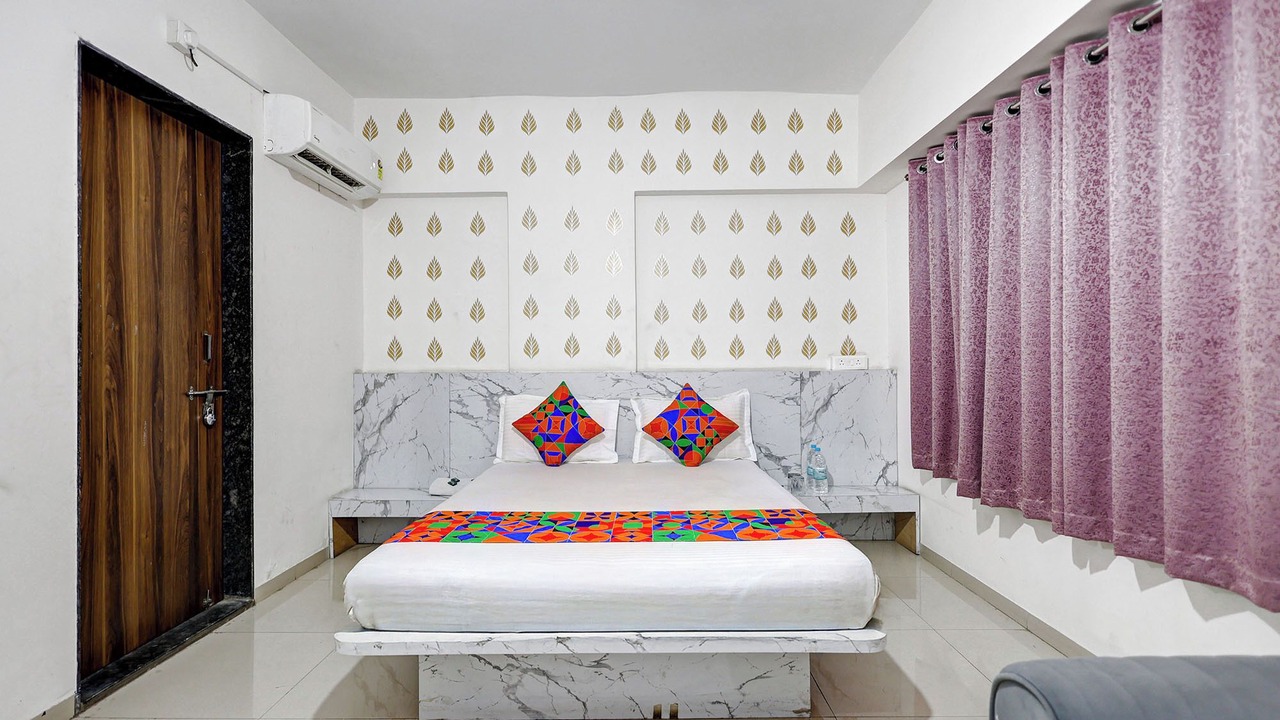 Photo of Bedroom in Thergaon