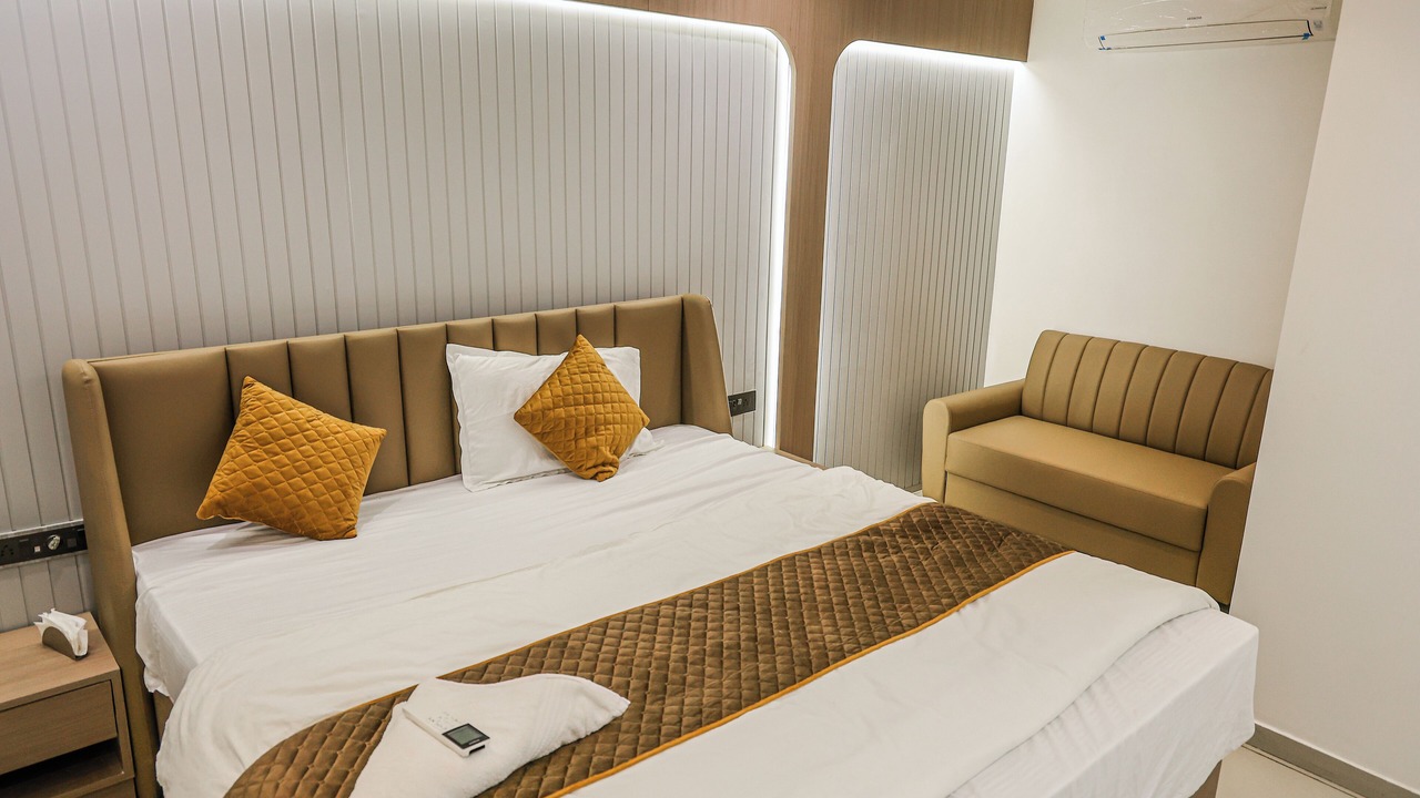 Photo of Bedroom in Surat