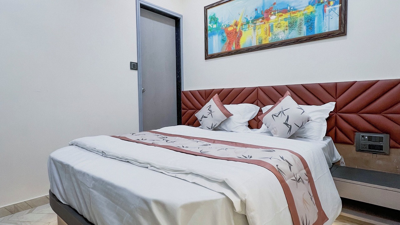 Photo of Bedroom in Surat