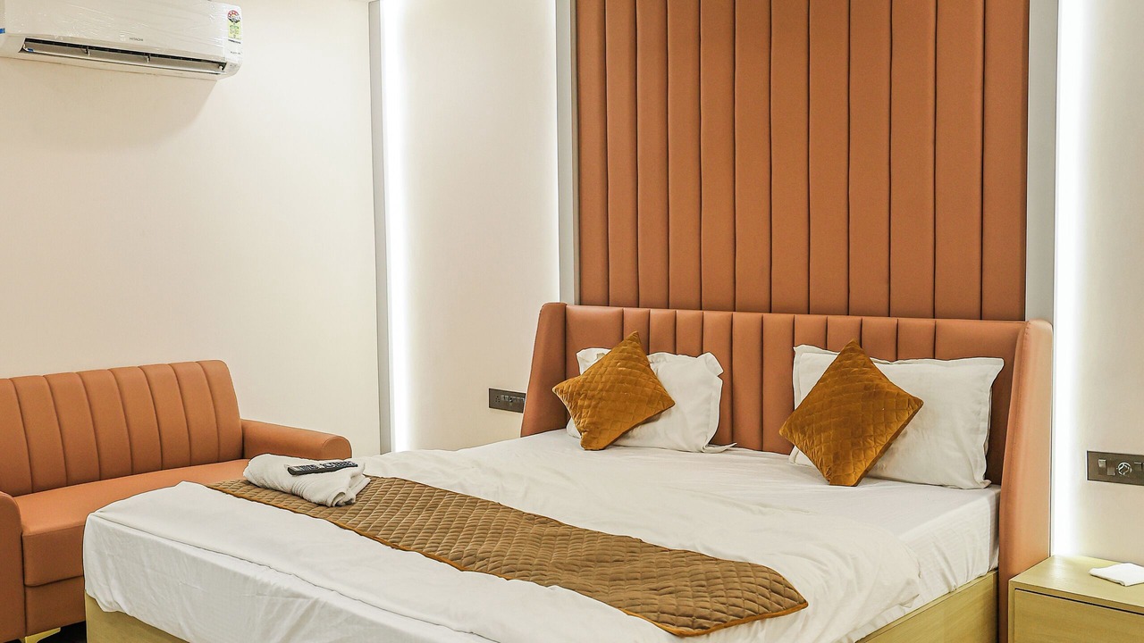 Photo of Bedroom in Surat
