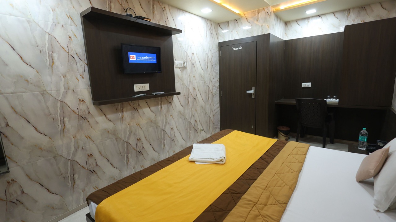 Photo of Bedroom in Rajkot